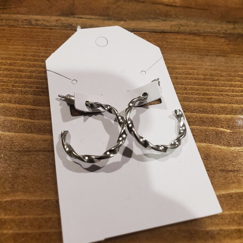 Silver Earrings 0013 - Picture 2 of 4